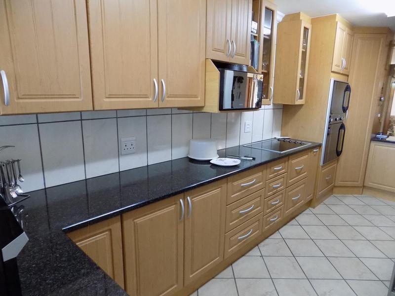 5 Bedroom Property for Sale in Tergniet Western Cape